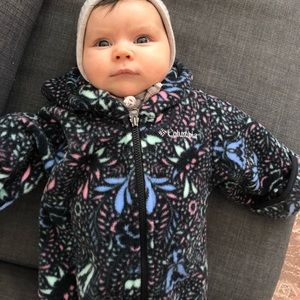 Columbia polar suit 0-3 months